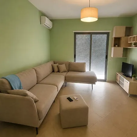 Kombinati cozy apartment Appartamento Vlorë